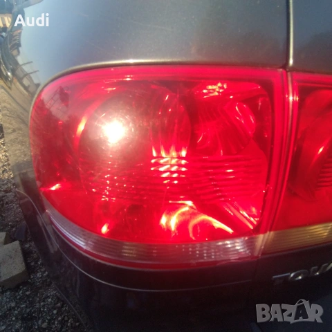 Външни и вътрешни стопове  за VW TOUAREG 2004г. Двата външни стопа имат по една пукнатина. , снимка 6 - Части - 55236243