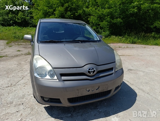 Toyota Corolla Verso 2.2d4d 136 к.с. 2005г. На Части, снимка 2 - Автомобили и джипове - 54739216