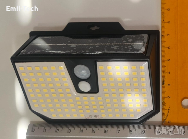 Комплект от 3 Нови Соларни LED лампи със сензор за движение IP65, снимка 9 - Външни лампи - 54680699