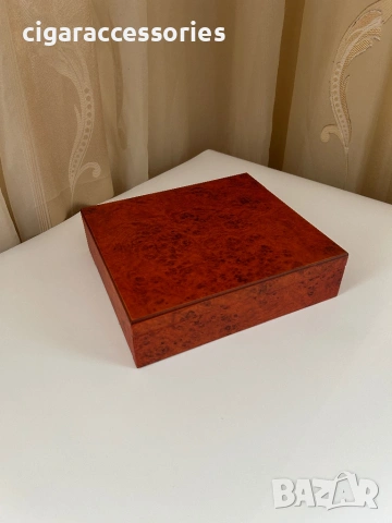Хумидор за 30 пури – кедър, хигрометър, овлажнител (2 цвята), снимка 4 - Табакери - 54096506