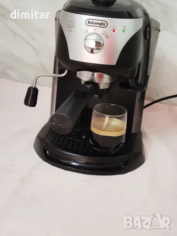 Кафе машина еспресо  Delonghi EC221.B, снимка 9 - Кафемашини - 55687209