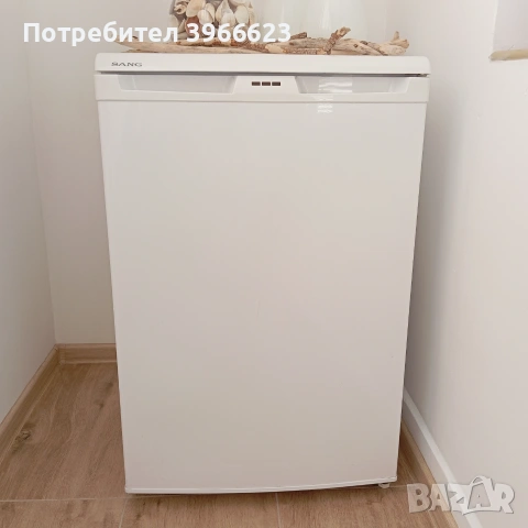 продавам фризер с три чекмеджета