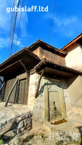 Картина "Копривщица", 1975 г., худ. Б. Грудев (1928-2018), снимка 4 - Картини - 54132519