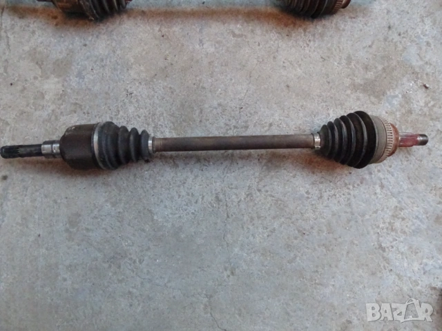 Задни полуоски за Land Rover Freelander 1 Td4 , снимка 2 - Части - 54886151