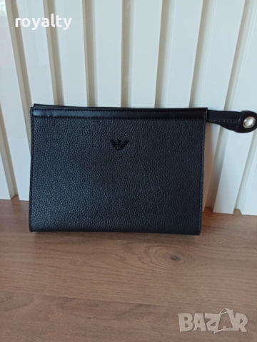 Emporio Armani Нов Мъжки Кожен Клъч Армани 