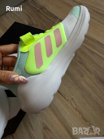 Оригинални юношески нови маратонки Adidas Tensaur Run 2.0 Cloud! 29,33,34,35 н, снимка 6 - Детски маратонки - 54723114