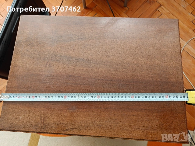 Продавам тоалетка с огледало и две нощни шкафчета , снимка 9 - Шкафове - 54710029