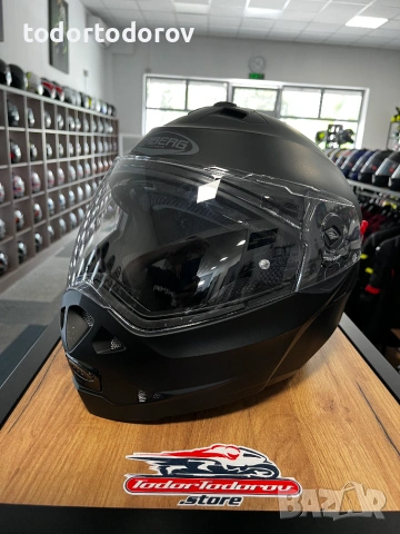 Отваряема мото каска CABERG DUKE 2 ,размер M 57-58 см. вградени очила,като нова 193.63 лв. / 99 €