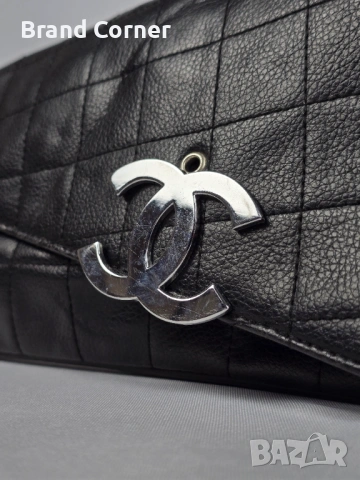 Елегантна черна чанта Chanel – Стил и Класа, снимка 2 - Чанти - 54330019