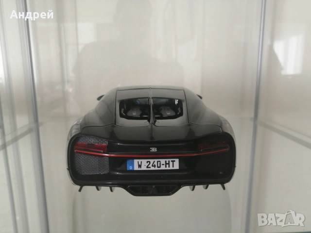 Bugatti Chiron, Burago 1:18, снимка 4 - Колекции - 55206667