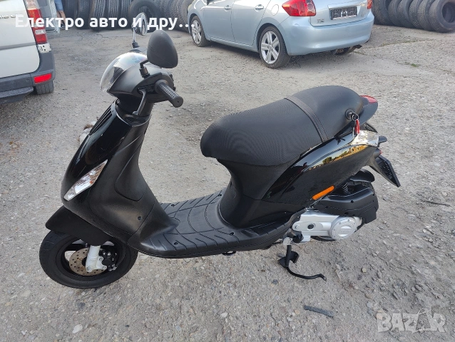 Piaggio Zip 50 (49 куб.см) 2023г. 275км., снимка 5 - Мотоциклети и мототехника - 55119523