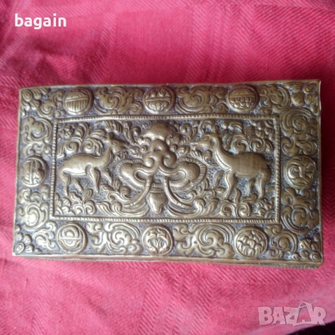 Свастика, кутия, Тибет , снимка 2 - Антикварни и старинни предмети - 54452954