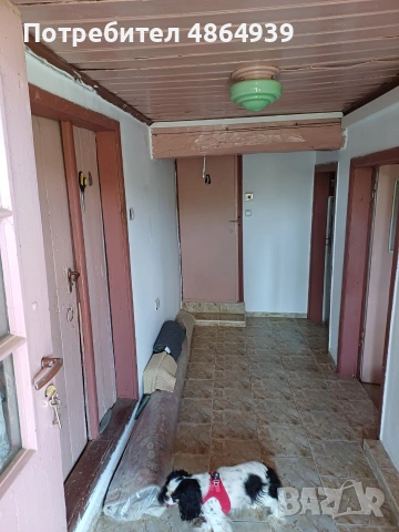 Двуетажна къща в село Ресен, снимка 8 - Къщи - 55008942