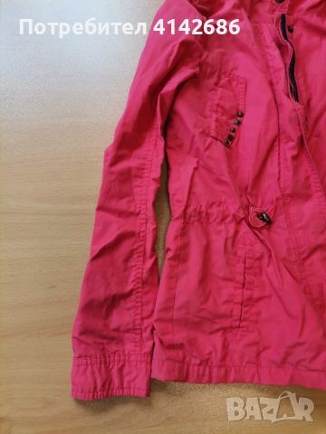 Детско пролетно яке Tommy Hilfiger , снимка 5 - Детски якета и елеци - 54780517