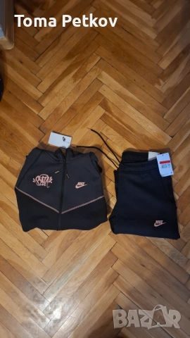 Nike Tech Fleece Syna World[L], снимка 2 - Спортни дрехи, екипи - 55052238