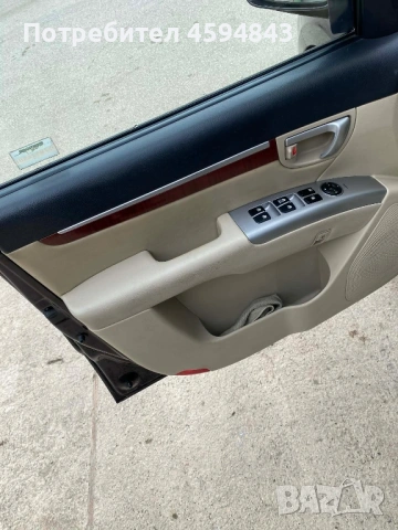 Hyundai Santa Fe, снимка 9 - Автомобили и джипове - 54390809