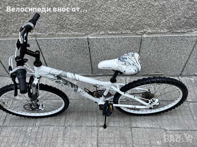 Алуминиев велосипед 24 цола 18 скорости две дискове спирачки много запазено като ново е
, снимка 12 - Велосипеди - 55602353