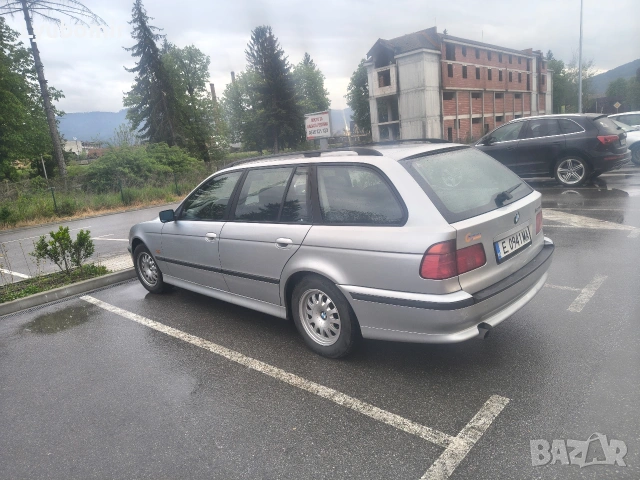BMW e39 поддържана кола , снимка 2 - Автомобили и джипове - 54661972
