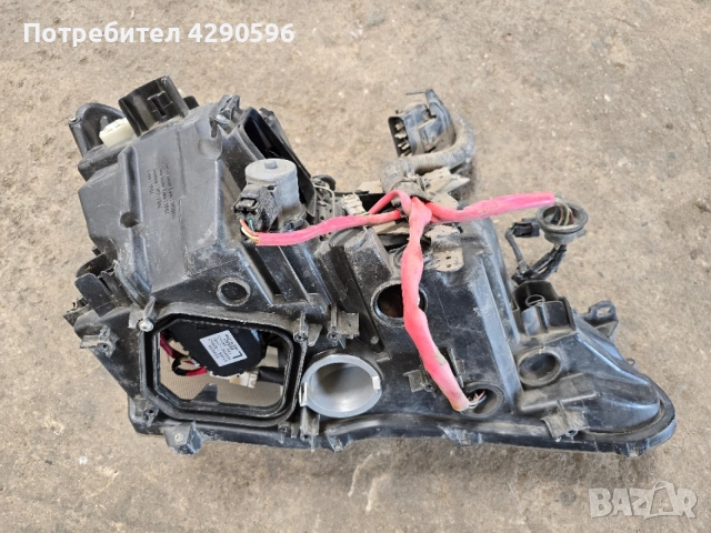 Ляв фар за Lexus IS 250 / Лексус is250, снимка 4 - Части - 55437971