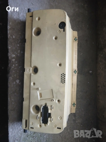 Километражно табло за Фолксваген Пасат В4 2.0 150к.с. 3A0 919 033F / 3A0919033F, снимка 2 - Части - 55091063
