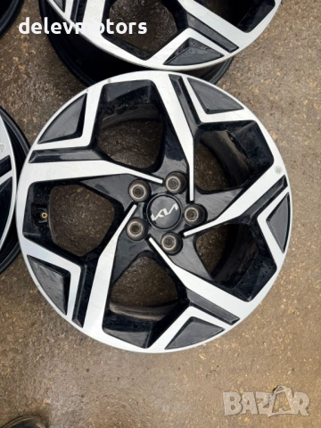 52910-R2100 5x114,3 алуминиеви джанти 17 цола ET 43,5 7J с датчици от Kia Sportage 5, 1.6 CRDi MHEV , снимка 7 - Гуми и джанти - 54380756