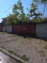 Гараж с място за втори автомобил отпред, снимка 3
