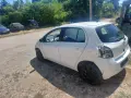 Toyota Yaris 1.0 vvti на части !!!, снимка 2