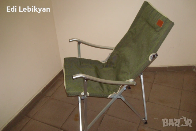 Продавам два алуминиеви стола за плаж, градина