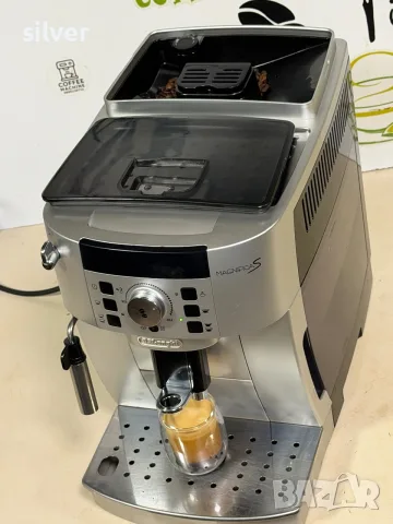 Кафемашина кафе автомат delonghi magnifica S с гаранция, снимка 2 - Кафемашини - 55506541