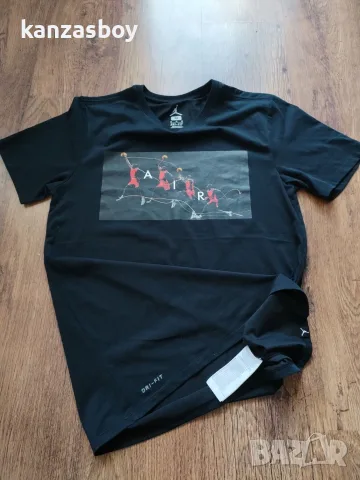 Jordan Dry Flight Photo Men's Shortsleeve - страхотна мъжка тениска КАТО НОВА М, снимка 7 - Тениски - 55616908