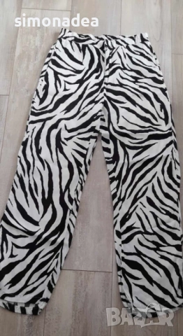 Панталон BERSHKA , снимка 3 - Панталони - 54484980