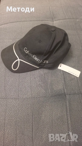 шапка Calvin Klein 
