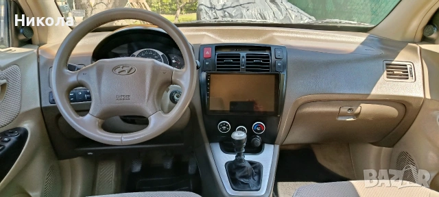 Hyundai Tucson, снимка 17 - Автомобили и джипове - 54111007