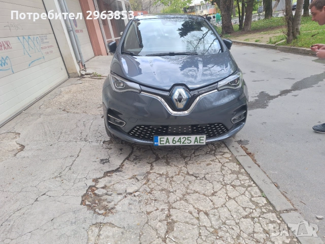 Продавам рено зое
