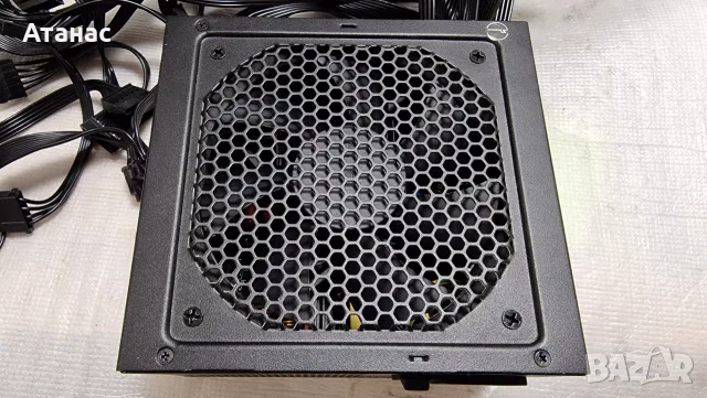 Seasonic G12 GC-750 - 750W 80 PLUS Gold - на 3 години - Изгоря изведнъж, снимка 3 - Захранвания и кутии - 55564715