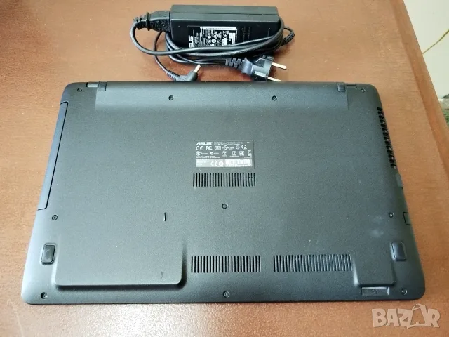 Лаптоп Asus X550DP, снимка 3 - Лаптопи за дома - 55432350