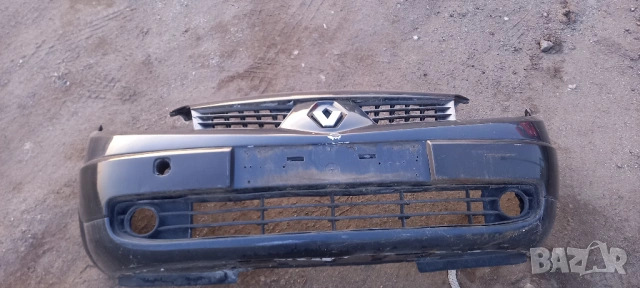 Предна броня Renault Scenic II, снимка 2 - Части - 54096496