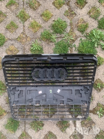 Оригинална предна радиаторна решетка Audi A6 C6 4F 4FH Allroad 4F0853651AA, снимка 2 - Части - 54634847