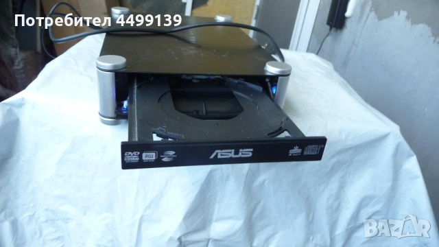 Външно DVD устройство, снимка 2 - USB Flash памети - 54755524