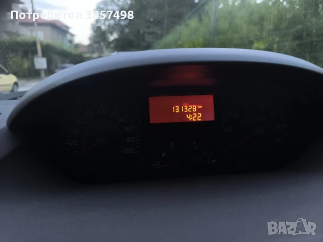 Fiat Idea350 Климатроник, нови Съединител,Ремъци,Акум,Гуми, снимка 6 - Автомобили и джипове - 54912213