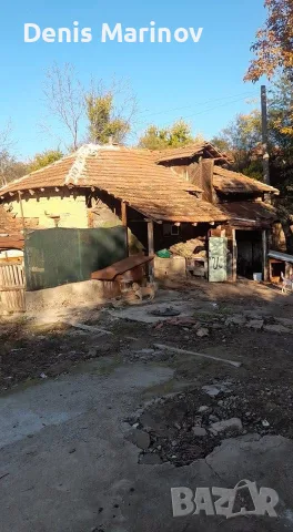 Продавам къща в гр. Лом кв. Младеново, снимка 10 - Къщи - 55627196