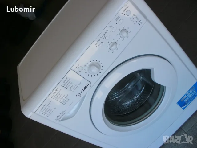 Пералня 5 кг - Indesit !, снимка 3 - Перални - 55681465
