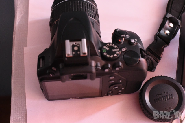 Nikon D3500 + Обектив AF-P 18-55 мм VR, снимка 3 - Фотоапарати - 54500157