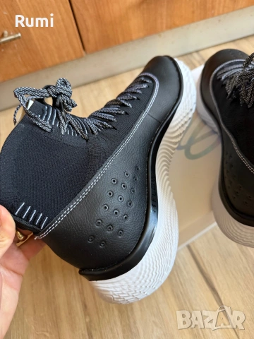 Оригинални нови маратонки Under Armour CURRY 4 FLOTRO! 43,44,45 н, снимка 7 - Маратонки - 54656950