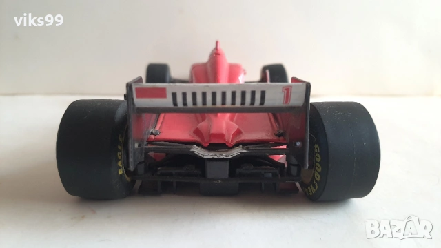 Ferrari F310 1996 Shell Schumacher - 1:20 - Maisto, снимка 5 - Колекции - 54492072