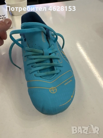 детски бутонки nike и kipsta за футбол, снимка 5 - Детски обувки - 54464119