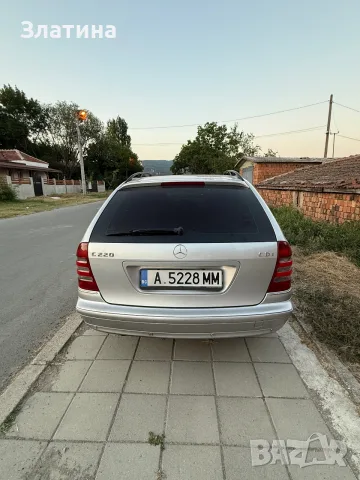 Mercedes-Benz C 220, снимка 6 - Автомобили и джипове - 55647115