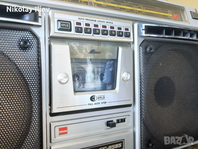 Класически Ретро Касетофон Sharp GF-8585 – Винтидж Boombox с APLD (1979, Japan), снимка 6 - Радиокасетофони, транзистори - 55103639