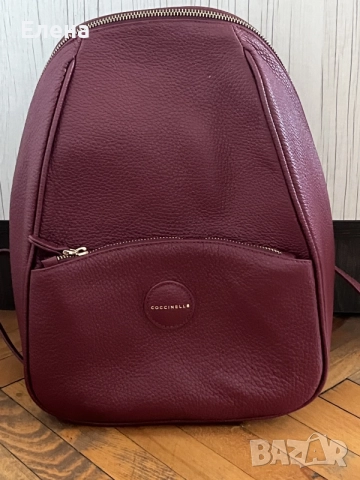 Кожена чанта Coccinelle, снимка 2 - Раници - 55431834