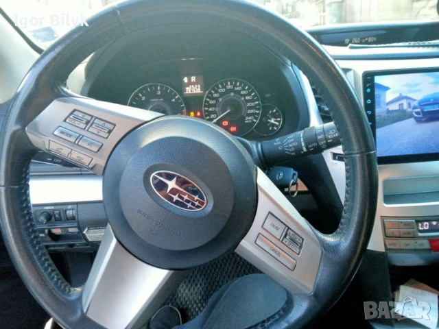 Subaru Legacy 2,0TDI, снимка 4 - Автомобили и джипове - 54768803